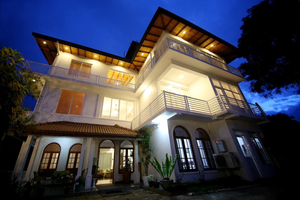 Hillcrest Villa Перадения Экстерьер фото